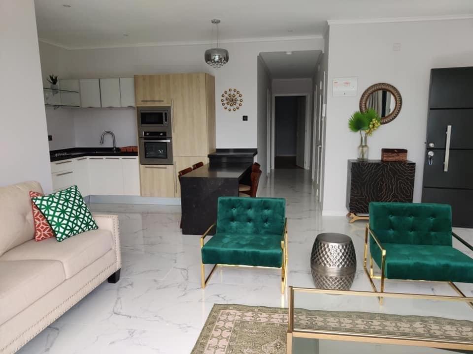 One Rodney Heights Condominiums Gros Islet Esterno foto